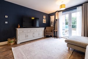 Lounge- click for photo gallery